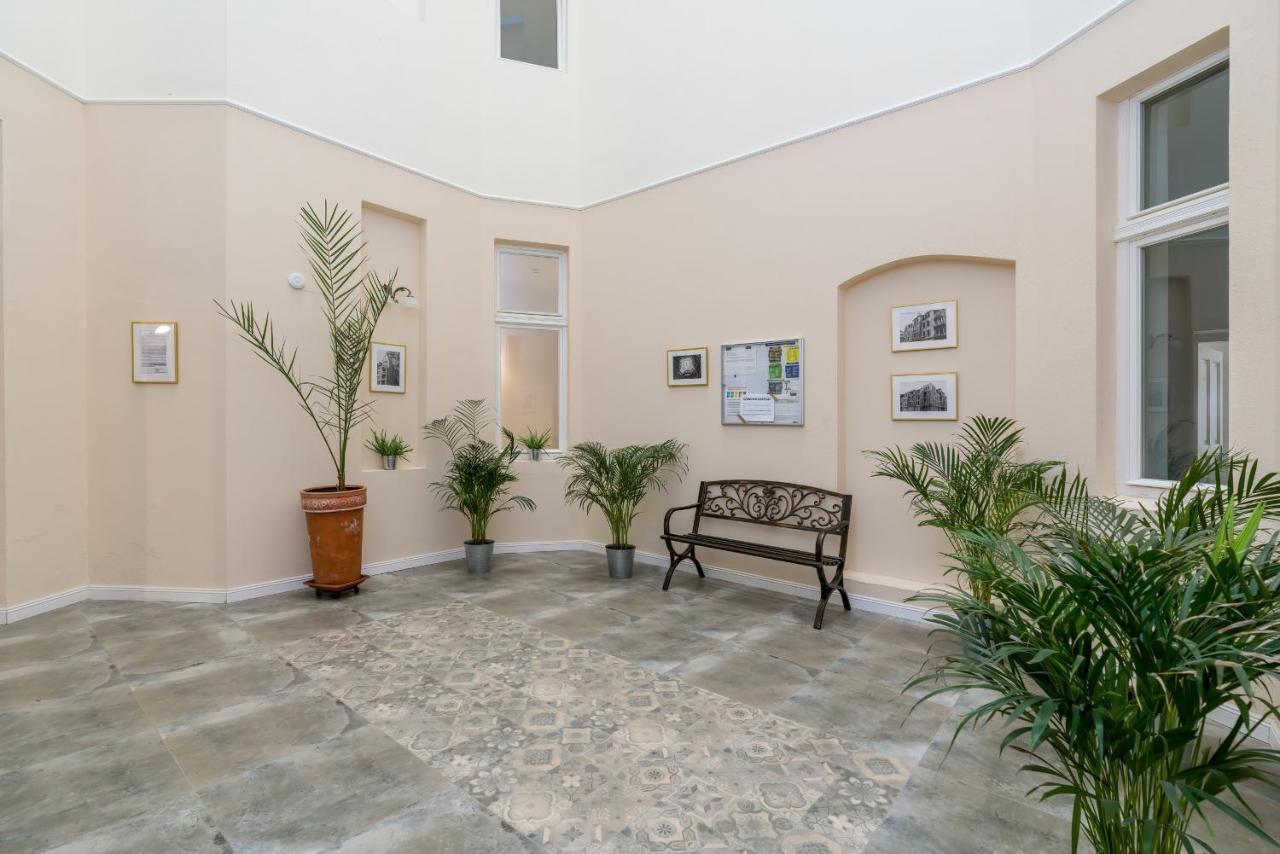 Deluxe Mtp Apartments Matejki By Noclegi Renters Πόζναν Εξωτερικό φωτογραφία