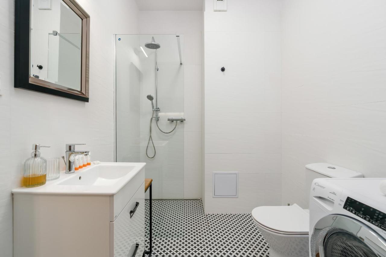 Deluxe Mtp Apartments Matejki By Noclegi Renters Πόζναν Εξωτερικό φωτογραφία